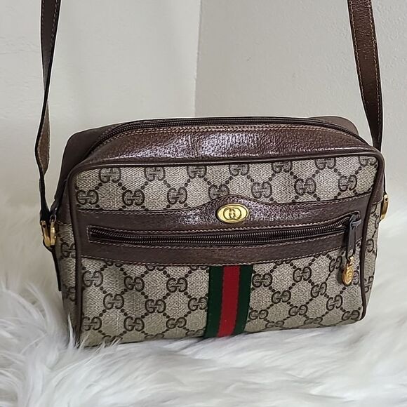 💯Authentic Gucci Crossbody with Cherryline 🍀 - Picture 16 of 16